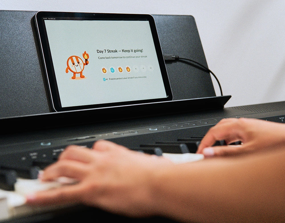 <b>Roland FP-40 Black Piano Digital Portátil com WI-FI nova app PIANO SPHERE NEW!</b>