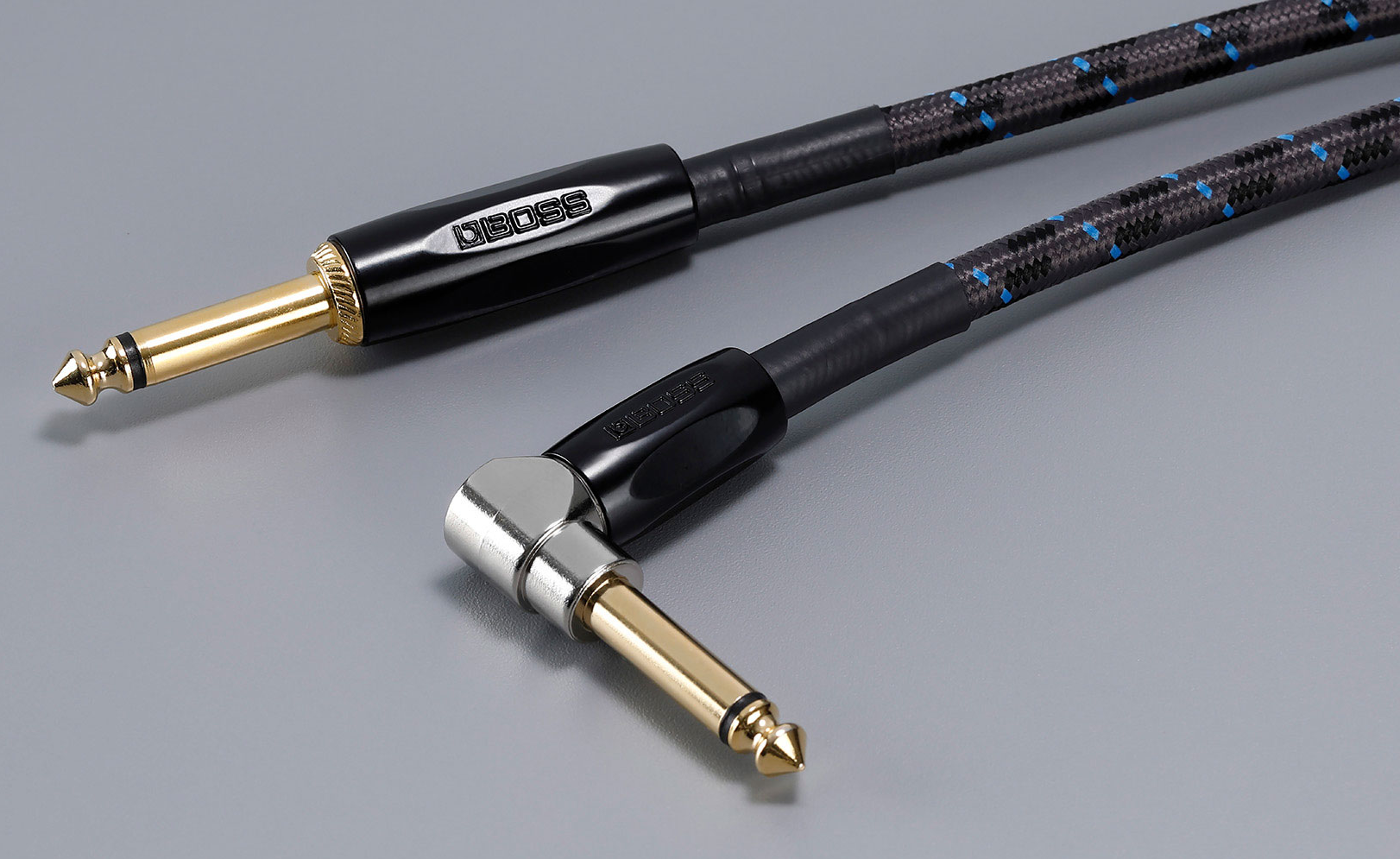 <b>BOSS BIC Cabos de Instrumento Revestimento em Malha Garantia Vital&iacute;cia</b>